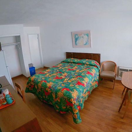 Sea Chest Motel Dot Com Wildwood Crest Bagian luar foto