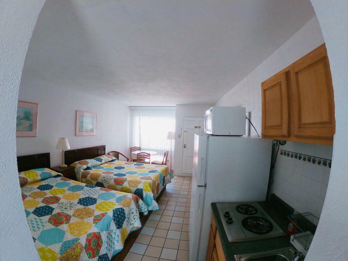 Sea Chest Motel Dot Com Wildwood Crest Bagian luar foto